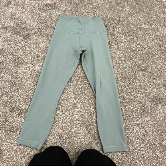 lululemon wunder train cropped in misty glade size 6 - Picture 1 of 5